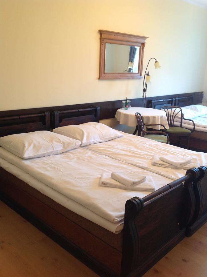 Hotel Palac Kobylniki Obrzycko Zewnętrze zdjęcie