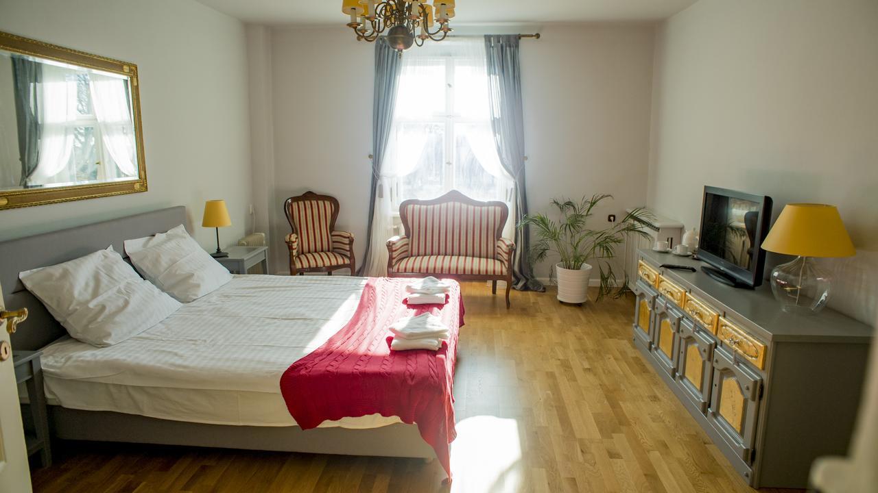 Hotel Palac Kobylniki Obrzycko Zewnętrze zdjęcie
